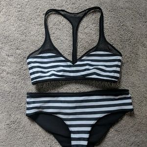 Reversible Lululemon bikini Top 2 Bottom 4